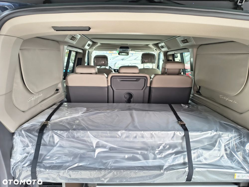 Volkswagen California - 14
