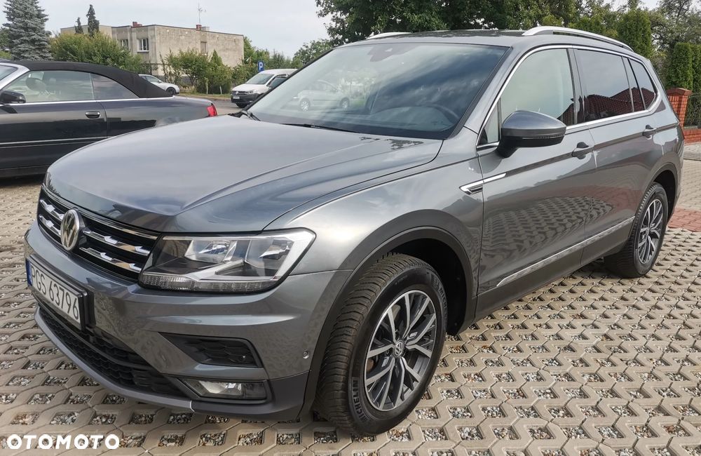 Volkswagen Tiguan - 1