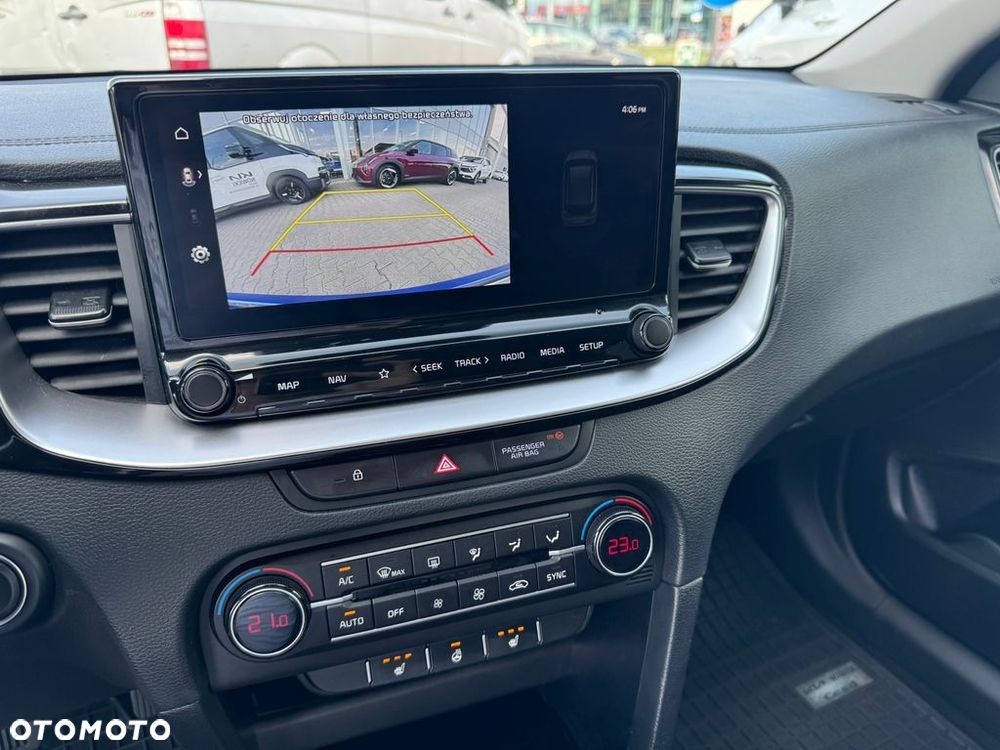 Kia Ceed 1.5 T-GDI Tribute DCT - 13