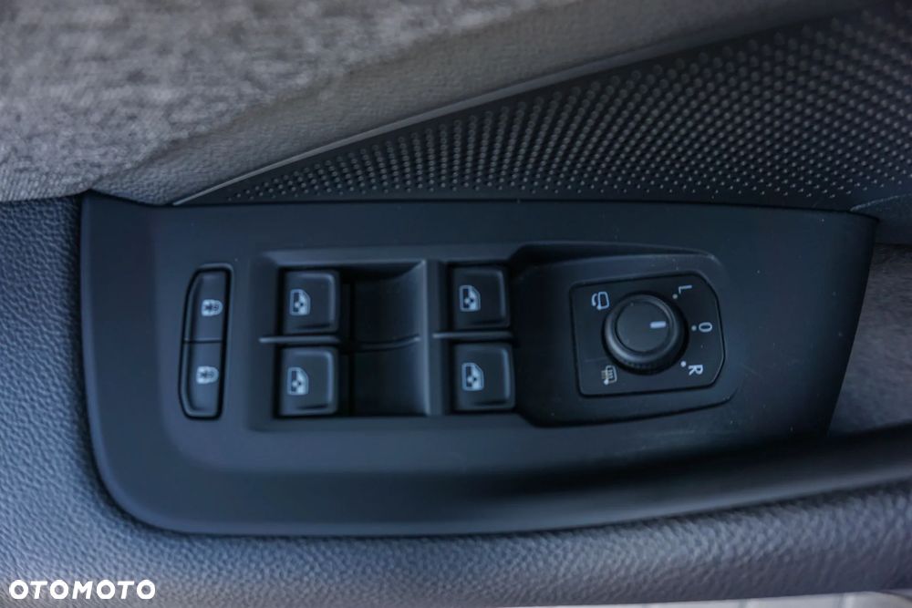 Skoda Superb 2.0 TSI 4x4 Selection DSG - 28