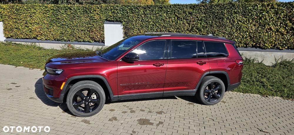Jeep Grand Cherokee - 15