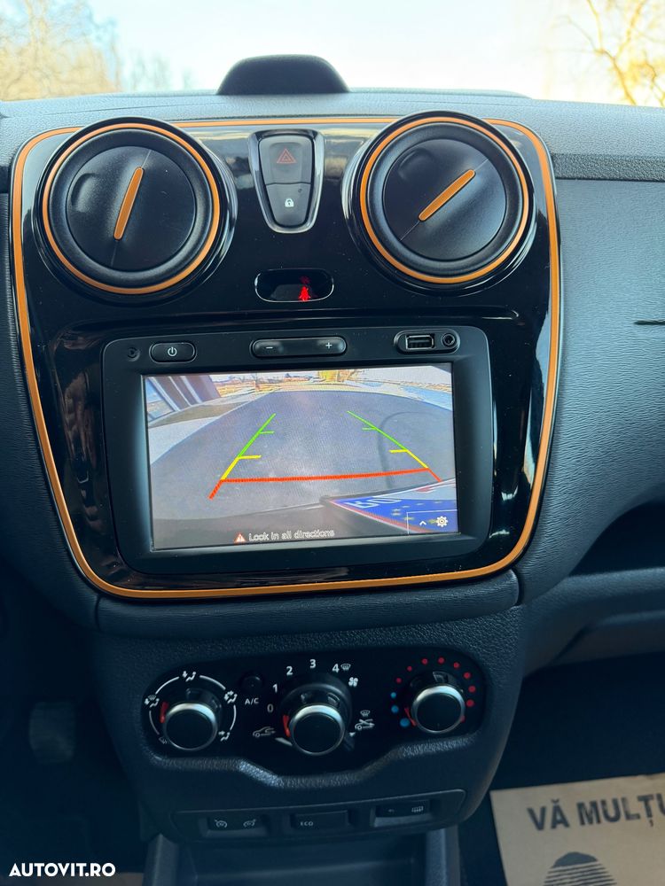 Dacia Lodgy TCe 115 Stepway - 11