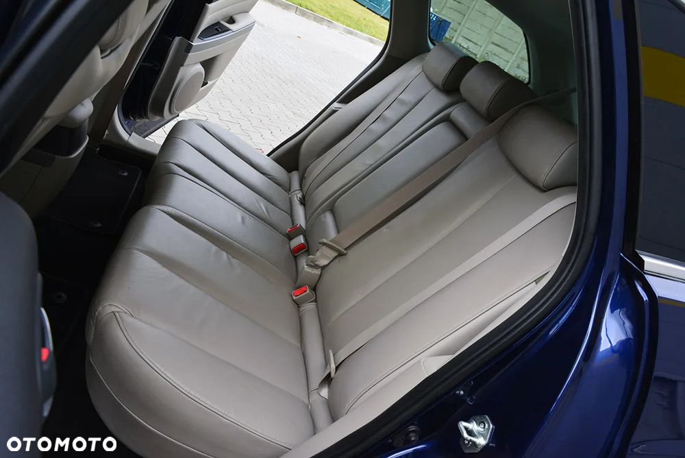 Mazda CX-7 2.2 CD Exclusive + - 28
