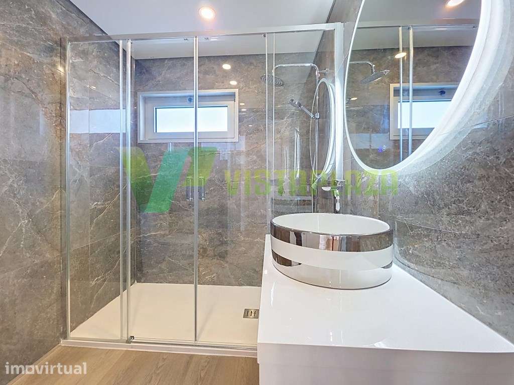 Penthouse T2 de Luxo com a Melhor Vista Mar e Rio da Praia da Rocha... - Grande imagem: 4/37