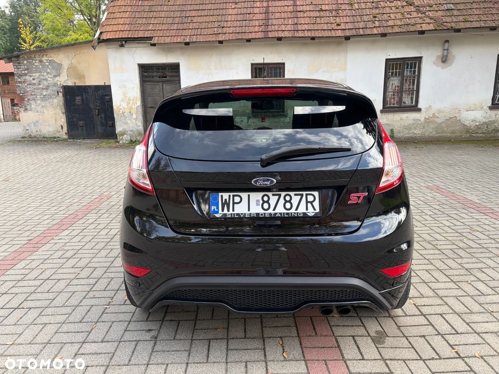 Ford Fiesta 1.6 EcoBoost mit Leder-Sport-Paket ST - 6