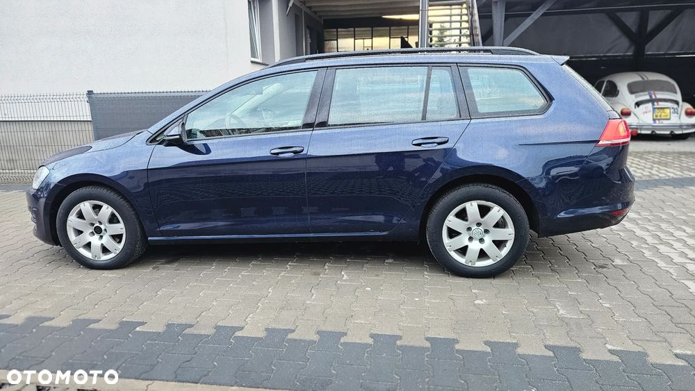Volkswagen Golf 2.0 TDI BlueMotion Technology Edition - 27