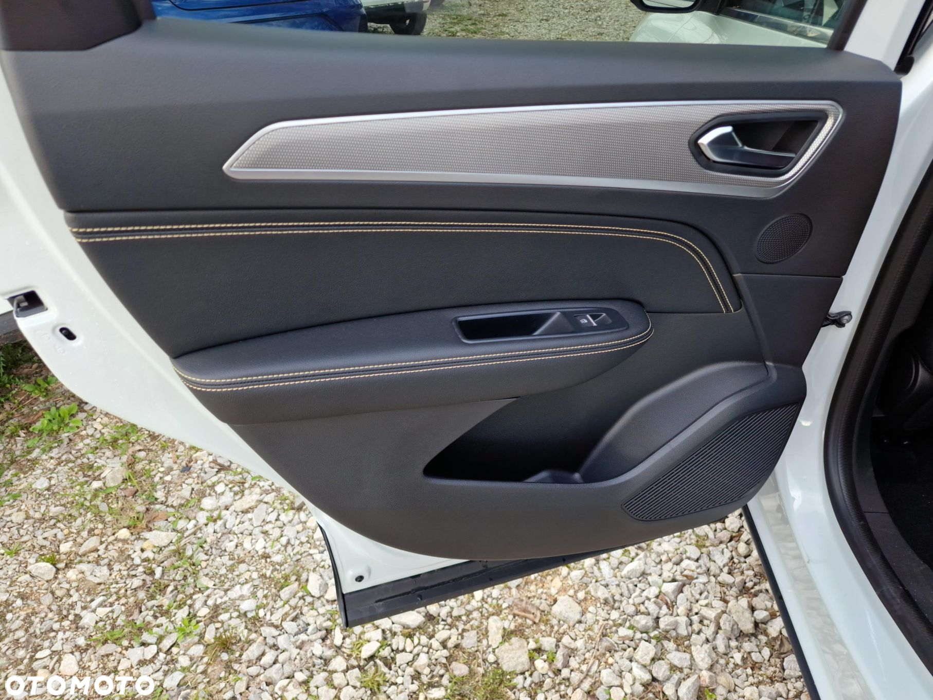 Renault Arkana 1.3 TCe mHEV Techno EDC - 9