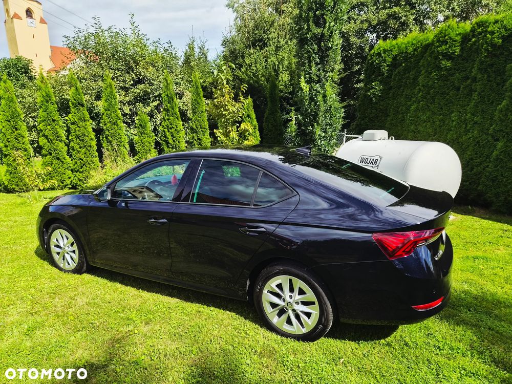 Skoda Octavia 1.5 TSI ACT Ambition - 10