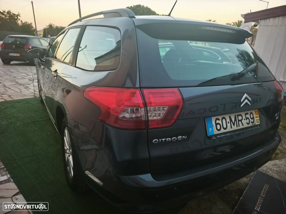 Citroën C5 Tourer 1.6 e-HDi Séduction Air.CMP6 - 24