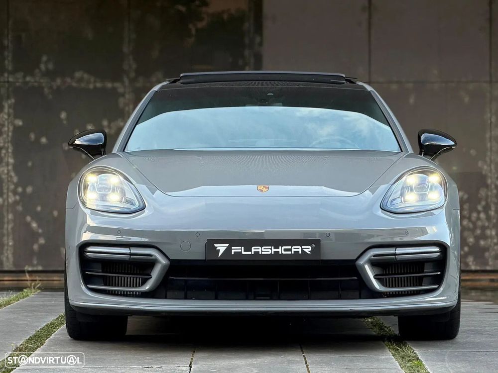 Porsche Panamera 4 E-Hybrid Platinum Edition com PDLS - 56