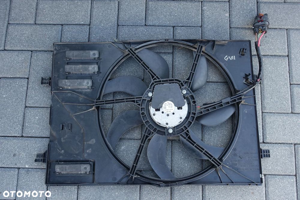 WENTYLATOR CHŁODNICY GOLF VII 1.6 17r.  5Q0121203DD - 1