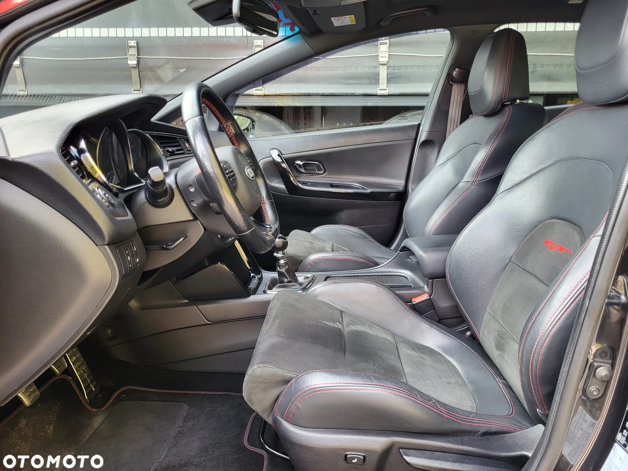 Kia Ceed 1.6 T-GDI GT-Challenge - 17