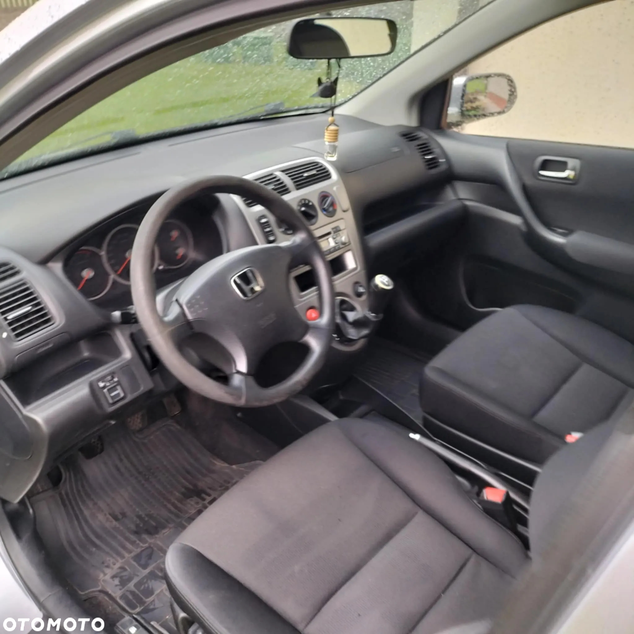 Honda Civic 1.6i ES - 2