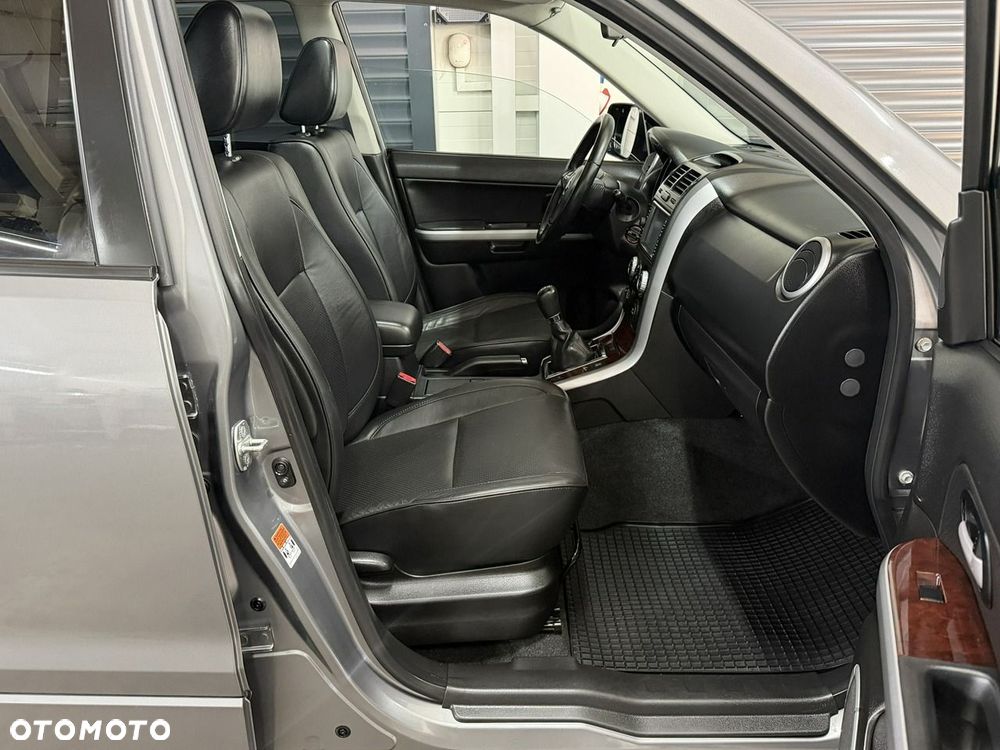 Suzuki Grand Vitara - 15