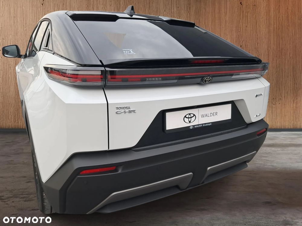 Toyota C-HR+ - 5