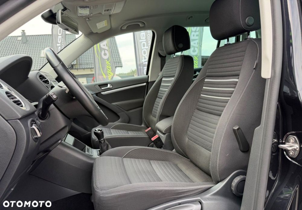 Volkswagen Tiguan - 10