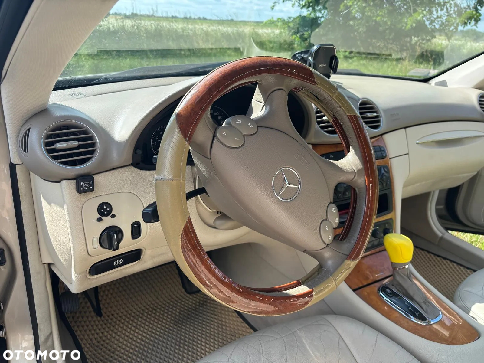 Mercedes-Benz CLK - 20