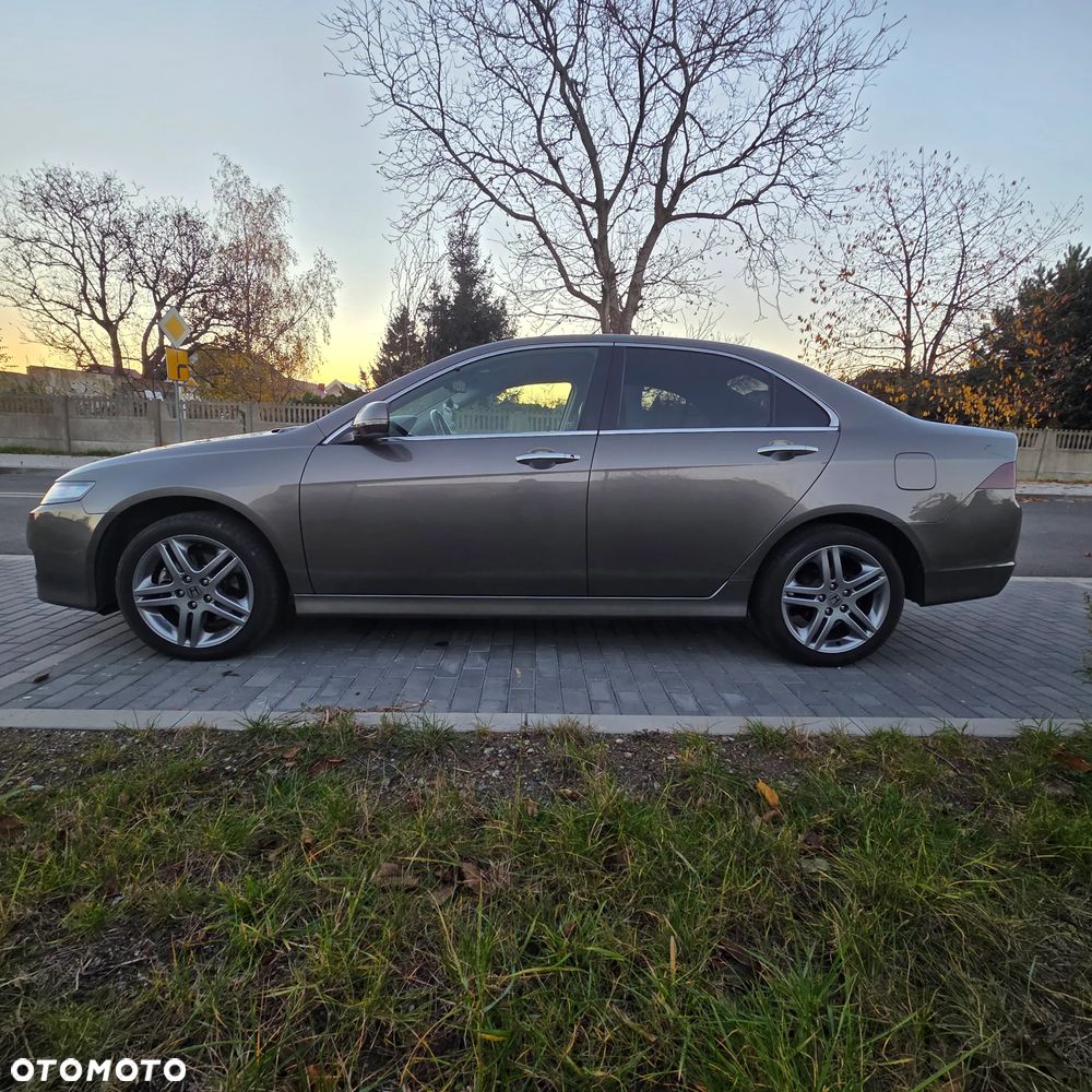 Honda Accord 2.0 Sport - 5