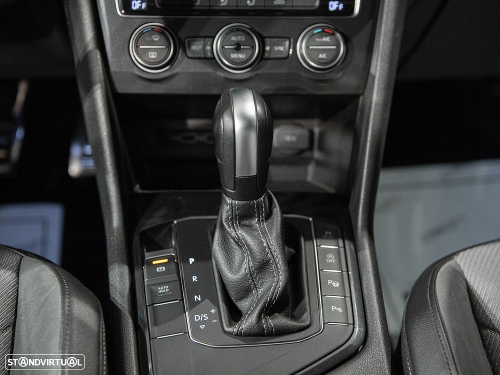 VW Tiguan 1.5 TSI R-Line DSG - 29