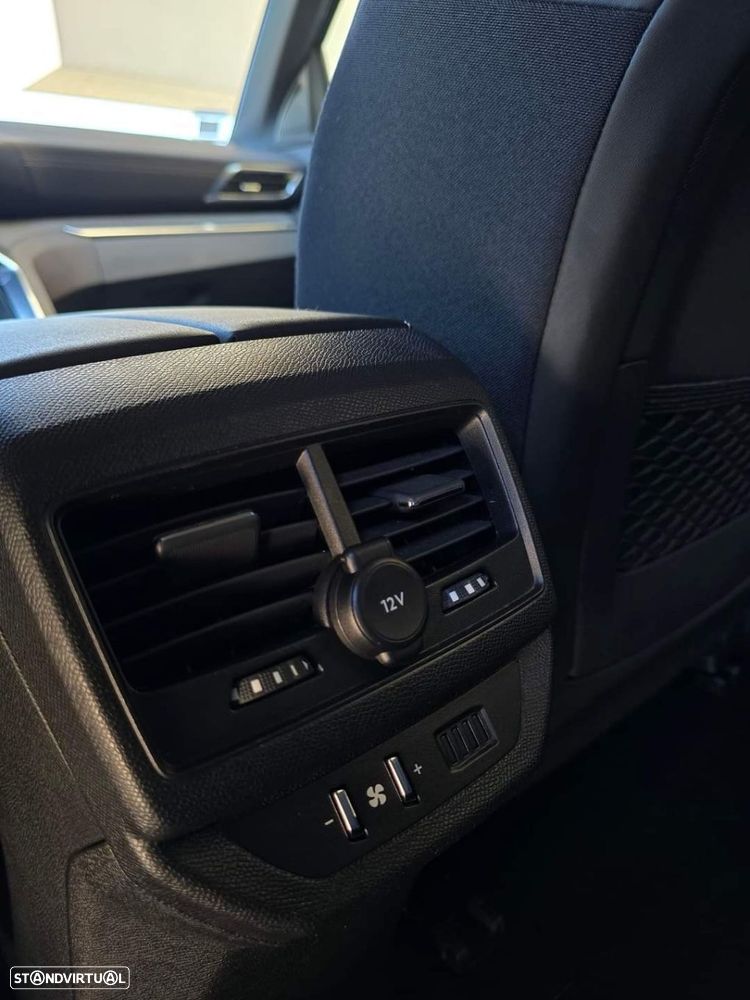 Peugeot 5008 1.5 BlueHDi GT Line J19 EAT8 - 19