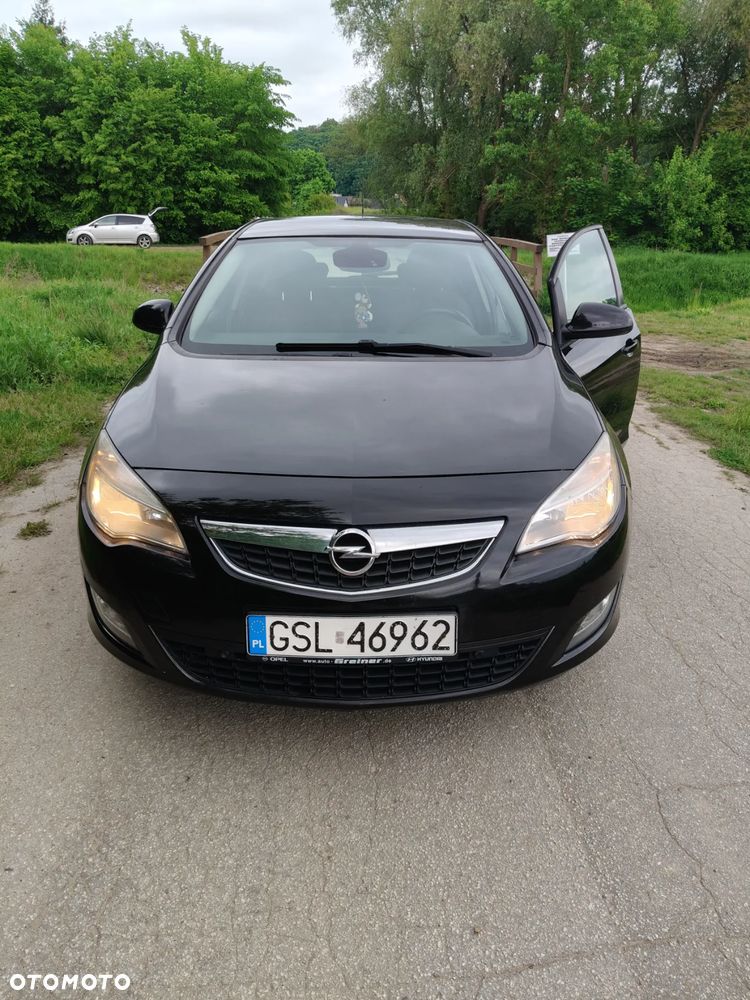 Opel Astra 1.6 Essentia - 4