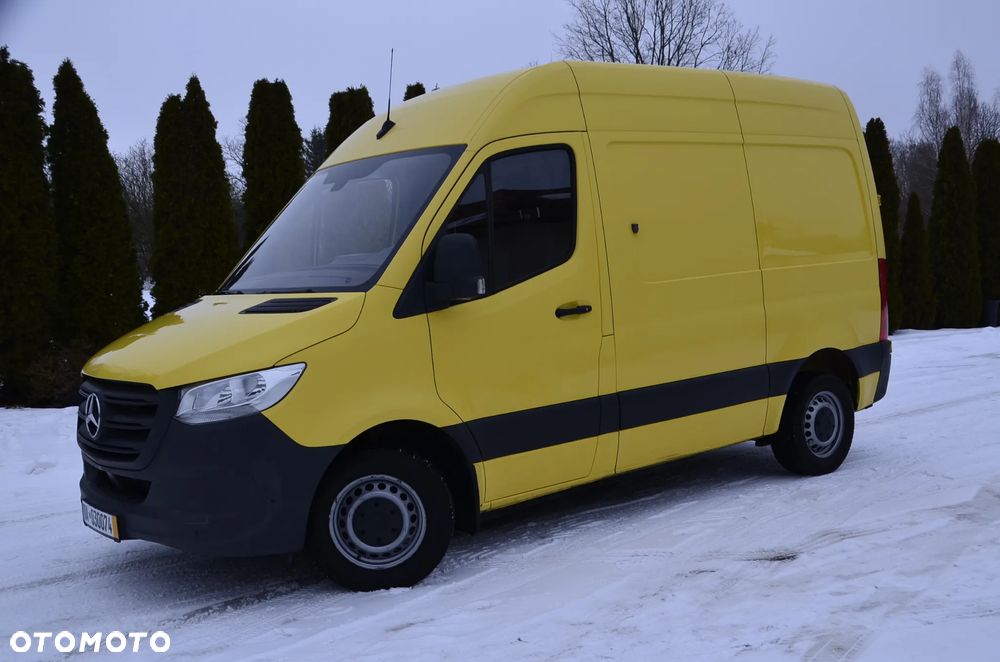 Mercedes-Benz Sprinter - 9