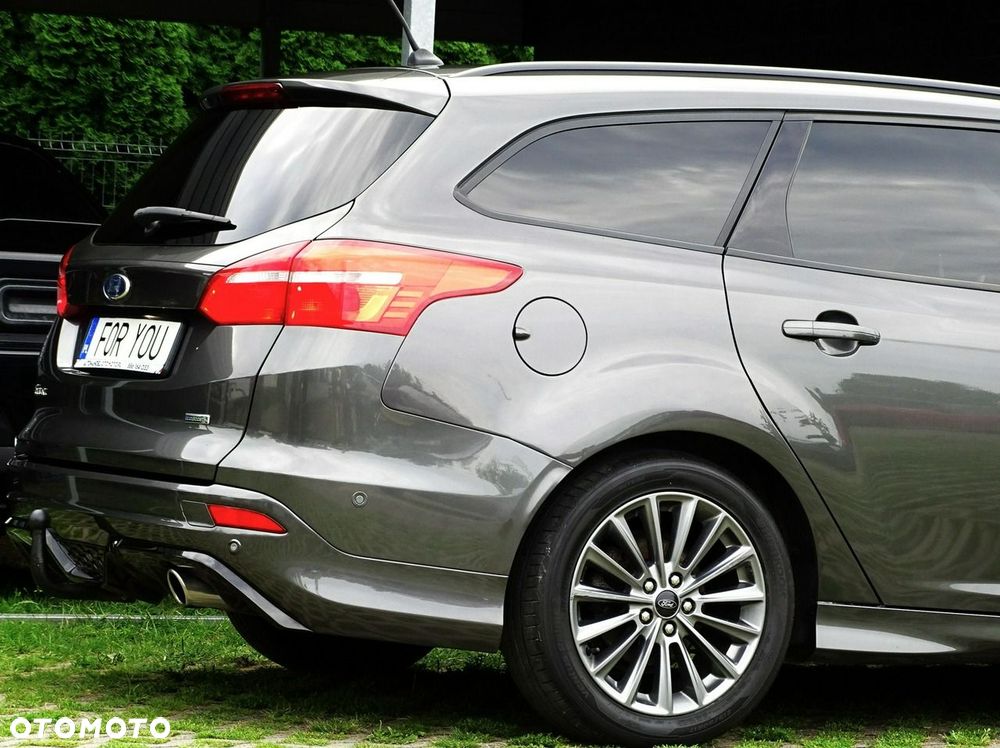 Ford Focus - 9