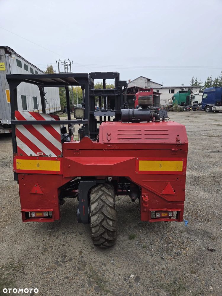 Moffett M 9 - 2