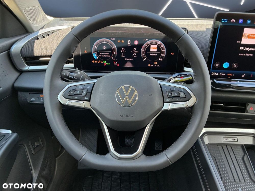 Volkswagen T-Roc - 14