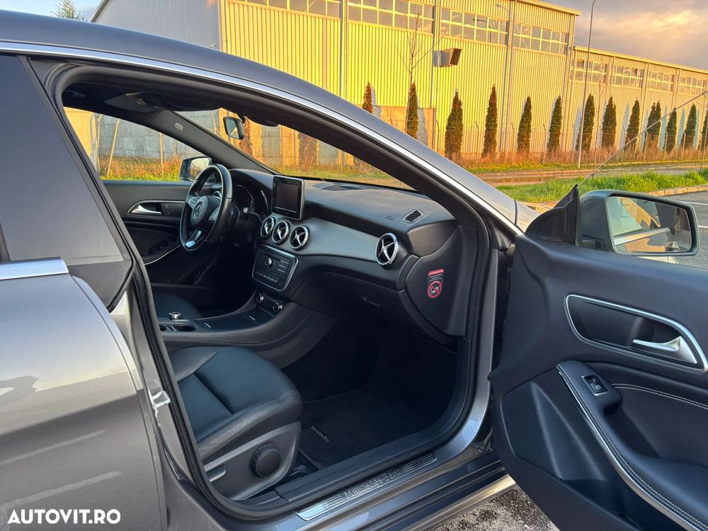 Mercedes-Benz CLA 220 CDI 7G-DCT - 11