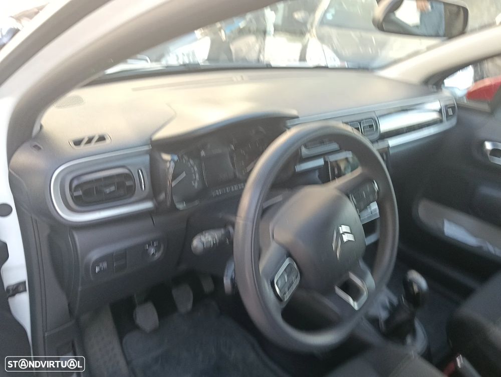 Citroën C3 1.2 PureTech Feel - 9