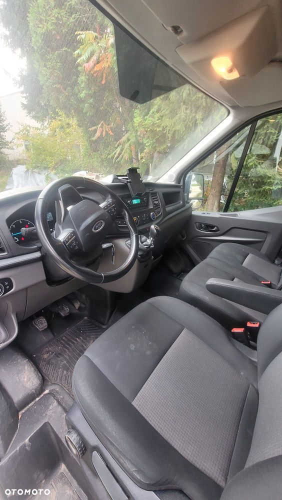 Ford Transit 2020 photo 2