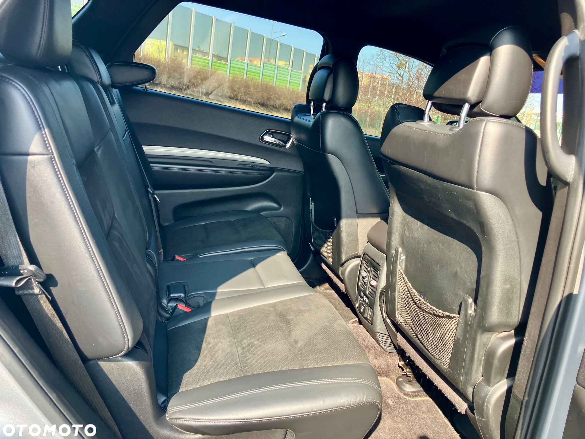 Dodge Durango - 25