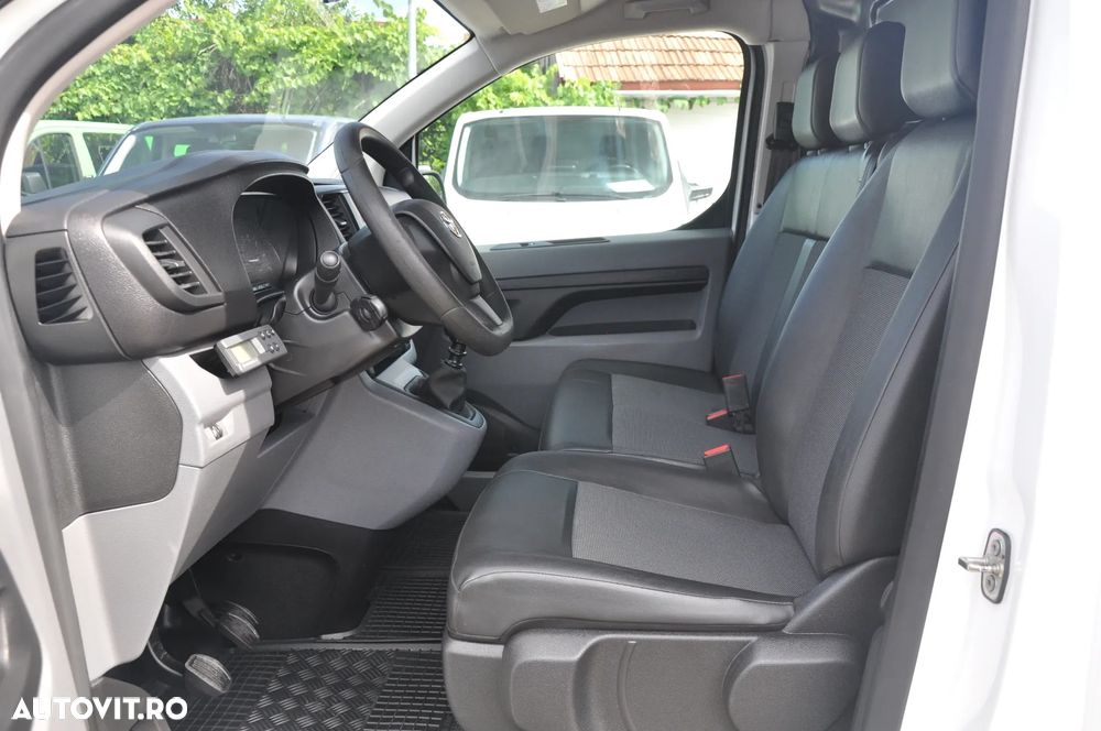 Toyota Proace - 13
