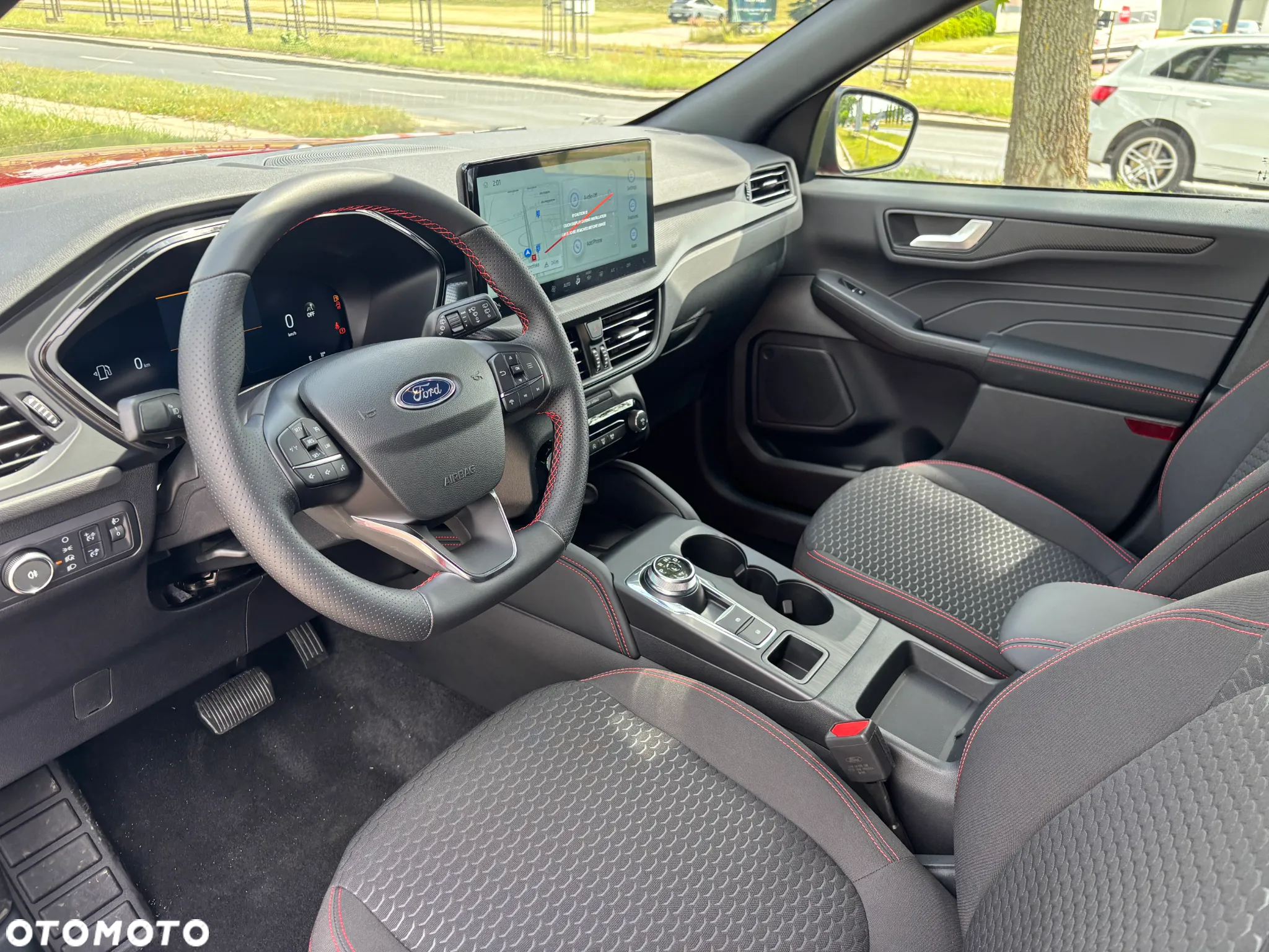 Ford Kuga 1.5 EcoBoost FWD ST-Line - 14