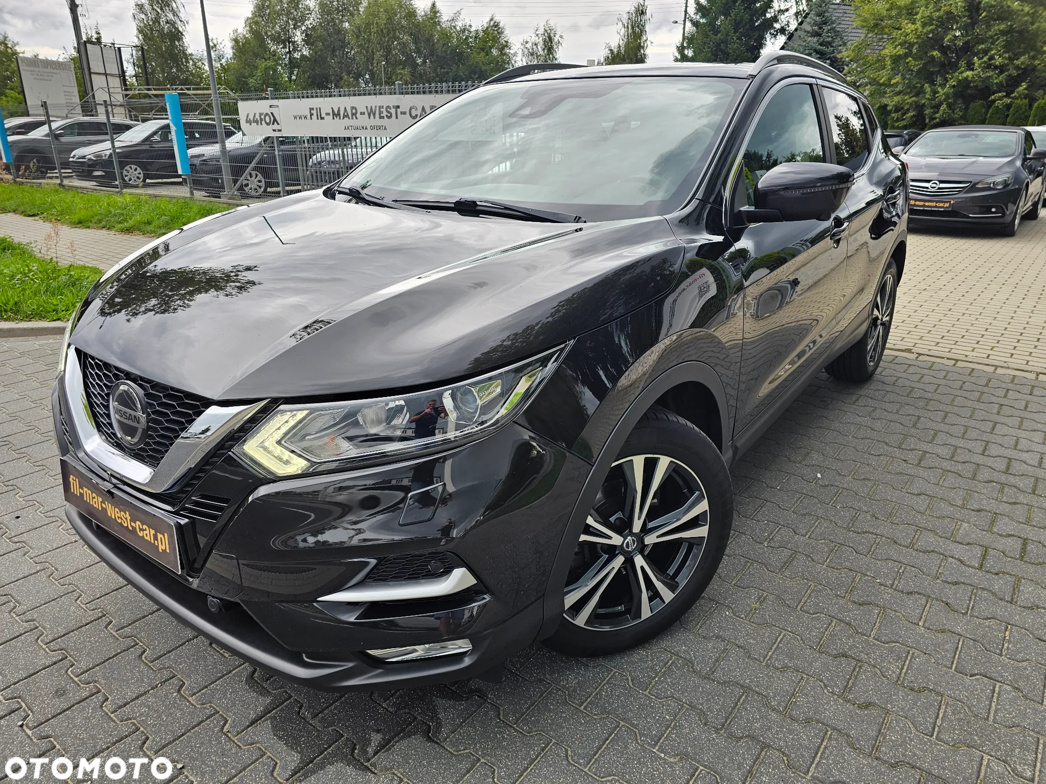 Nissan Qashqai 1.3 DIG-T TEKNA - 7