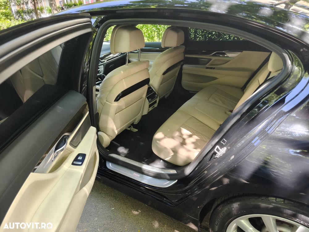 BMW Seria 7 740Li - 14