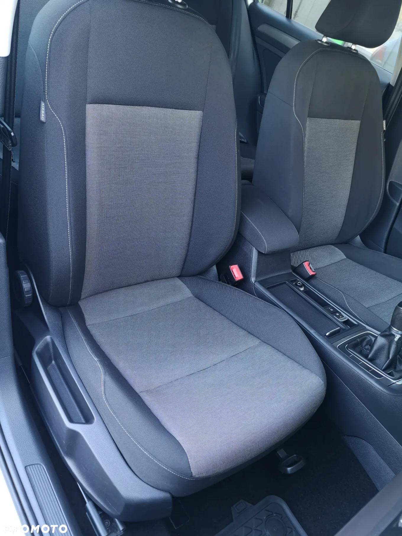 Volkswagen Golf 1.2 TSI BlueMotion Technology Trendline - 27