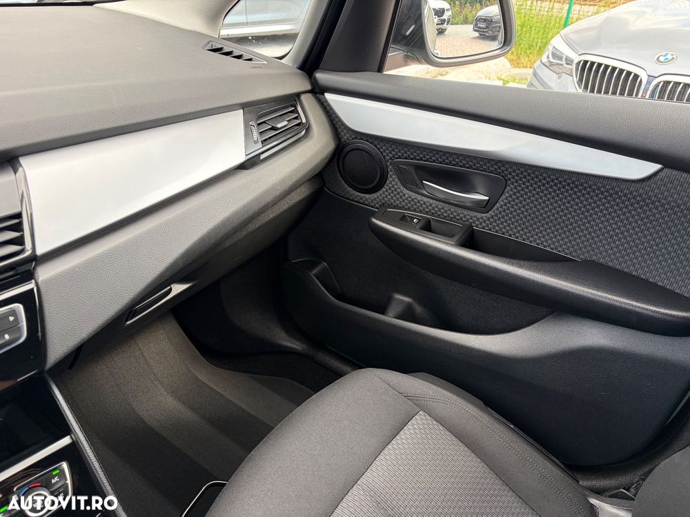 BMW Seria 2 218d xDrive Aut. Advantage - 38