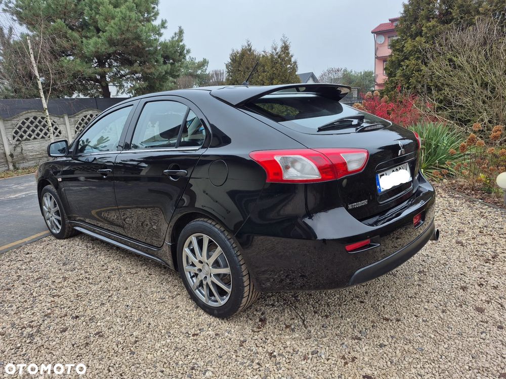 Mitsubishi Lancer 1.8 Intense - 5