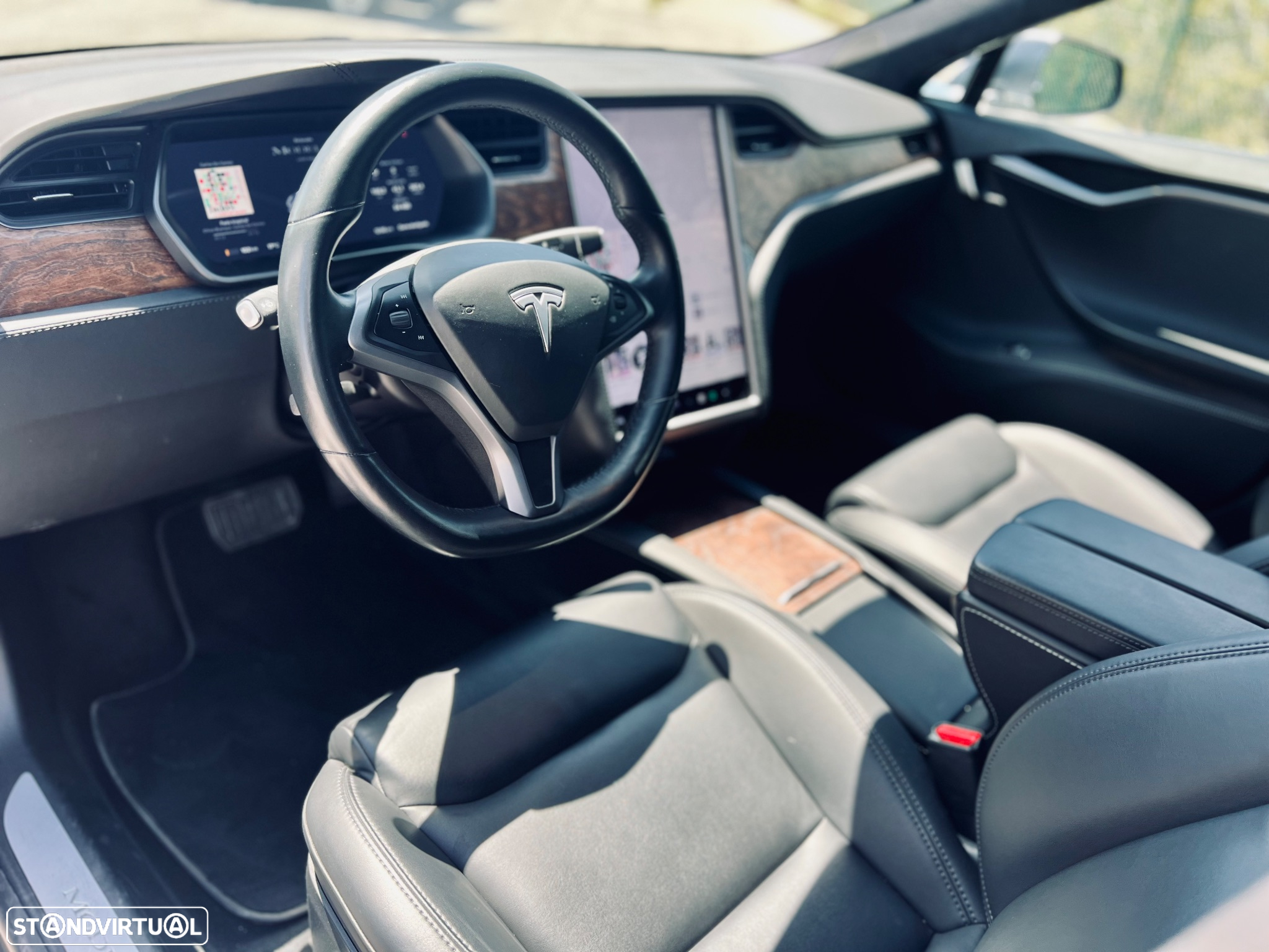 Tesla Model S Long Range - 22