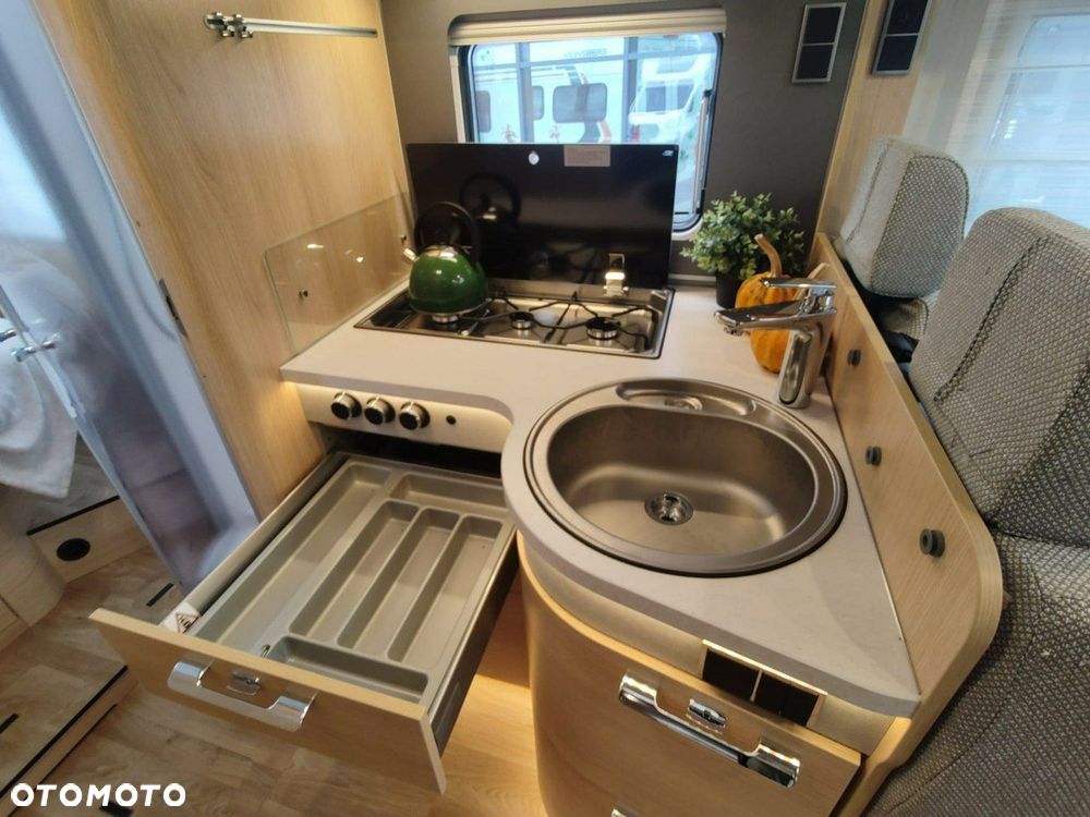 Hymer-Eriba BMC-T 690 - Jedyny dostępny Polsce! kamper dla wymagających! - 14