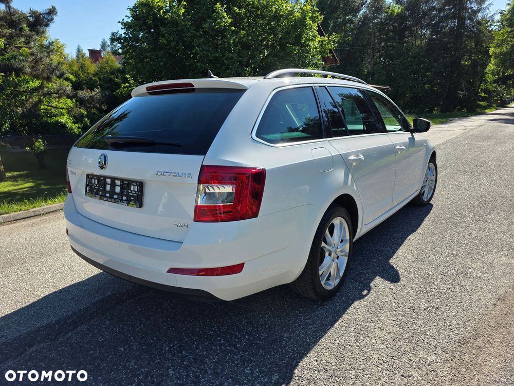Skoda Octavia 2.0 TDI 4x4 DSG L&K - 4