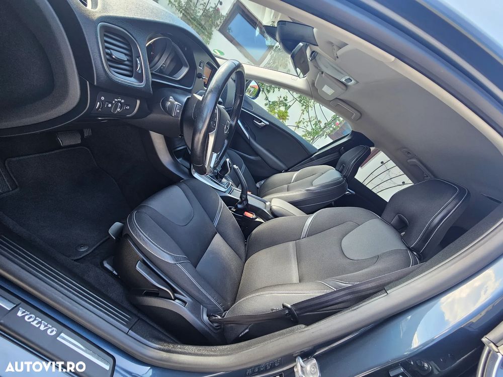 Volvo V40 - 19