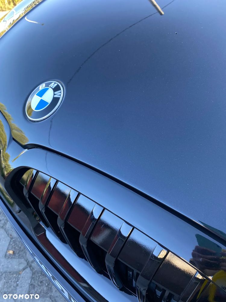 BMW Seria 3 330i M Sport - 11