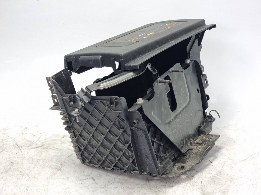 MOCOWANIE RENAULT TRAFIC III AKUMULATORA - 2