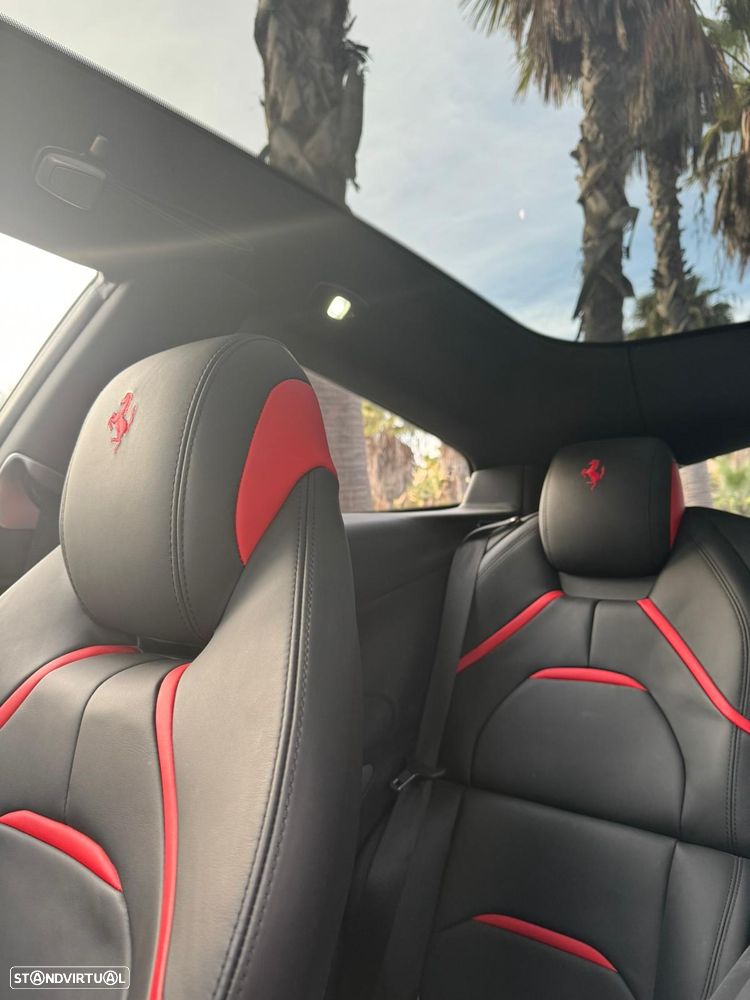 Ferrari GTC4 Lusso - 9