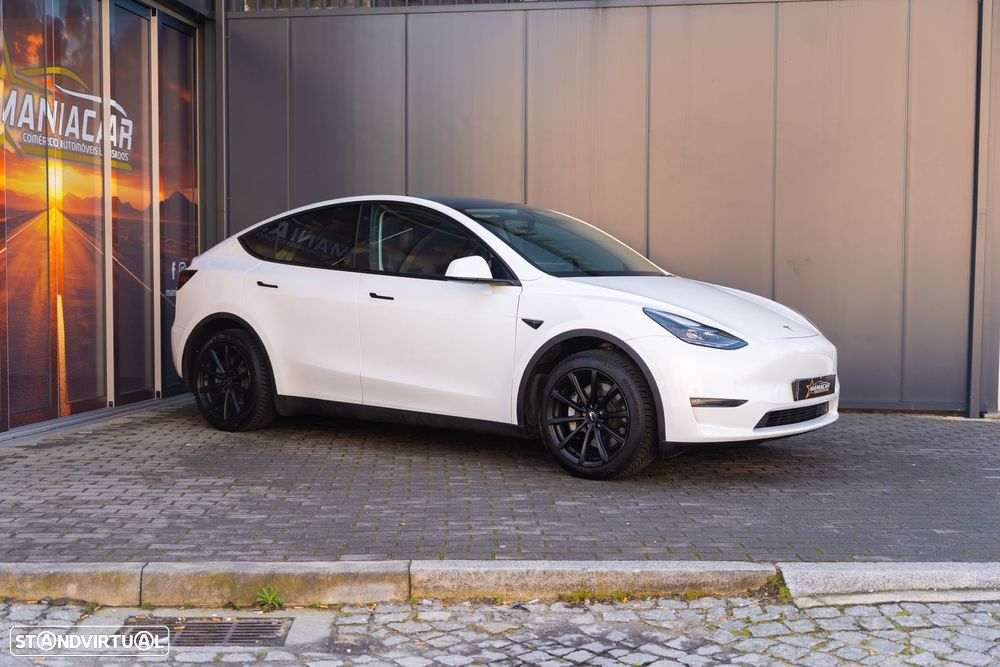 Tesla Model Y RWD - 3