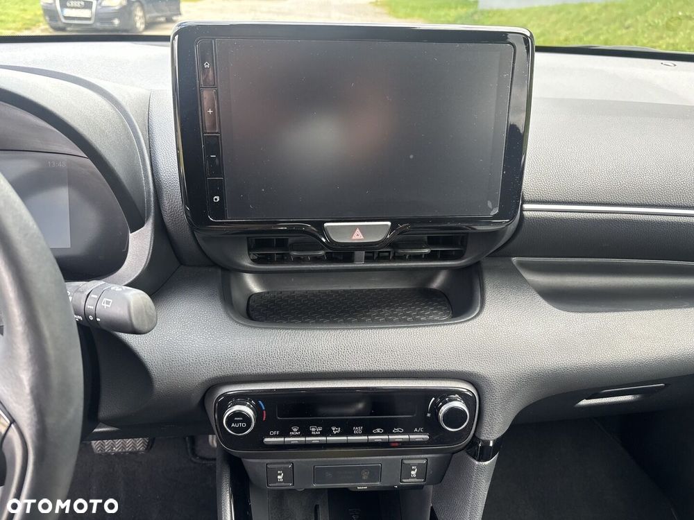 Toyota Yaris Hybrid 1.5 Style - 20