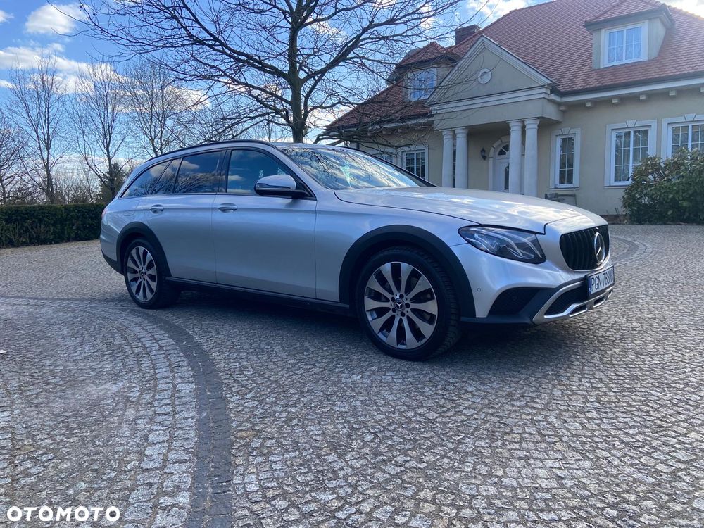 Mercedes-Benz Klasa E 220 d 4Matic 9G-TRONIC - 1